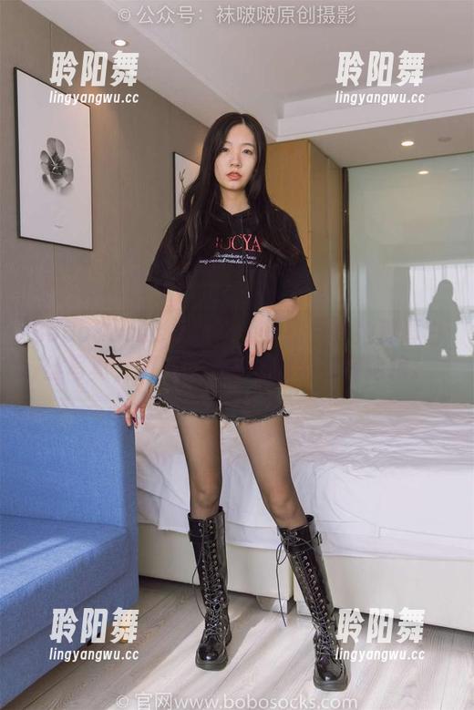 BoBoSocks袜啵啵-小甜豆 BoBoSocks袜啵啵 - 小甜豆与她那厚白丝写真,图库里的每一刻都在撒狗粮。