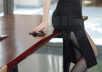 HuaYang花漾 – 媛媛酱belle高跟鞋合集：只发出“啪”声，内心却像在碰撞彩虹