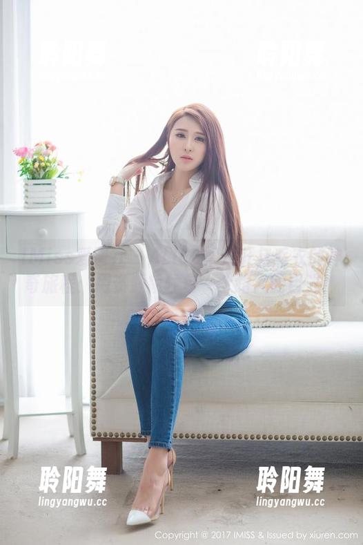 IMiss爱蜜社 - ALICE梁紫轩与毛衣的神奇旅程：用资源锁住每一个路人的目光！