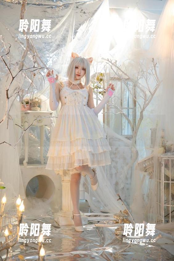作品时间：Luisa_零纱在浴缸里的黑丝体验合集！
