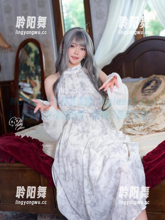 Machi马吉带你看美图，AglaeaBikini，假装我在海边度假，结果只是在家里！