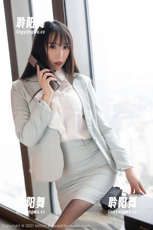 MiStar魅妍社 - 直击原图，赵梦洁从没让我想过圣诞应该如此，努力但又随性。