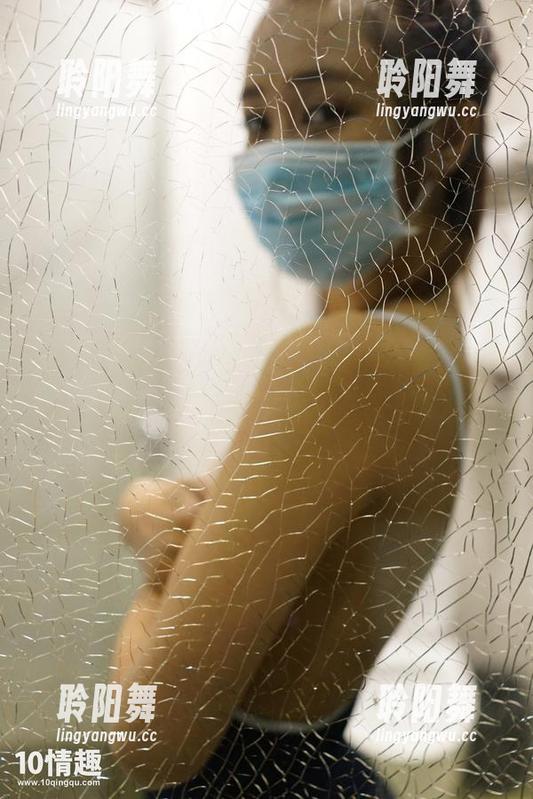 不只是胶带，ROSI的捆绑胶带绑定了情绪，来拿你的免费照片吧！