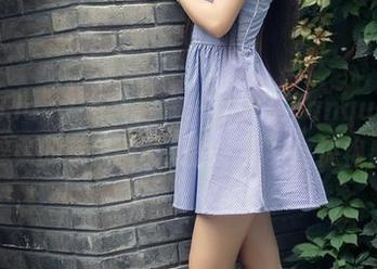 TouTiao头条女神 – 一本完美banques：张梓柔的美足图带来的“足”够惊艳感。