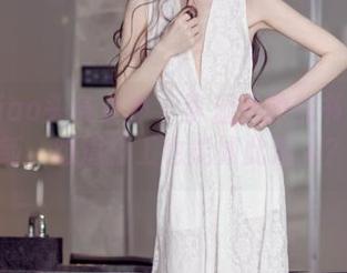 TouTiao头条女神 – 李温柔的秘书写真更新，难道打工也能如此迷人？