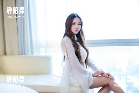 TuiGirl - 随意中见优雅：松果儿定制皮衣图集