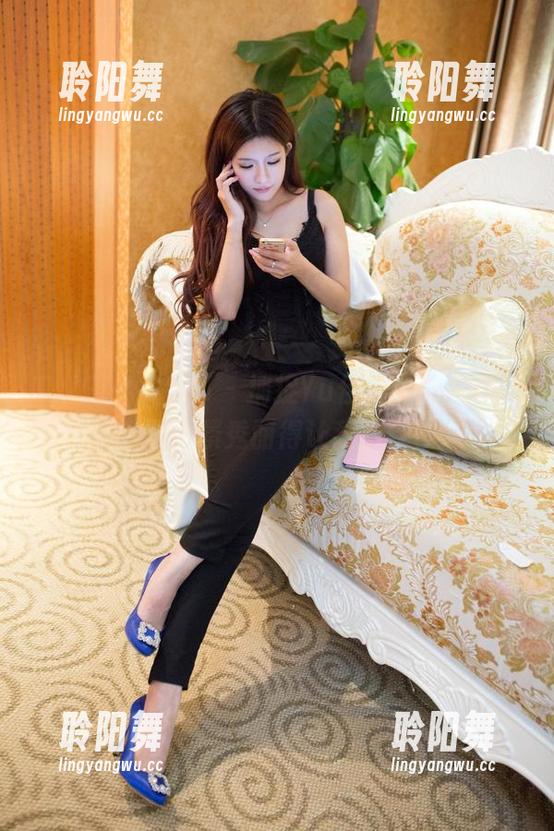TuiGirl推女郎 - 捕捉Yu佳妮全套写真，腿部风景秀丽得让我侧目！