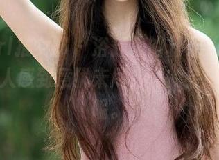 TuiGirl推女郎 – 浴缸里的松果儿，作品草率让人感到意犹未尽，真的会联想太多呢。