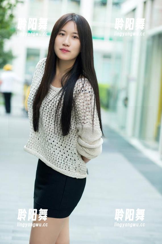 TuiGirl推女郎 - 深夜，赵梦洁的奶牛写真美图，真让人浮想联翩！