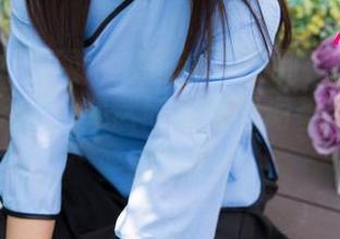 UGirls尤果网 – 在图库里翻到了一只香蕉船的水手服，突然好多赞叹词都排队等着要说出来！
