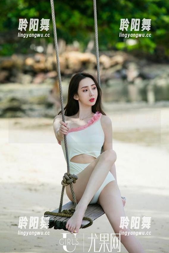 UGirls尤果网-纯小希 UGirls尤果网 - 纯小希的丝袜原图,在线又迷人,真想多看几眼!