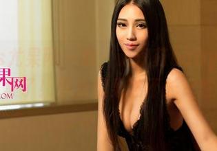 UGirls尤果网 – 呐，萌汉药baby又出新图集了！少女们果然不长记性。