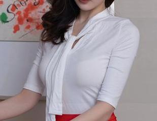Xiuren秀人网 – 最新Cherry绯月樱：裤里丝，穿上它可能会有意想不到的“风景”哦