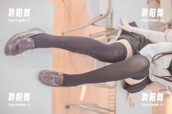 不走寻常路的Yoko宅夏，她的少女cos合集等着你来评头论足。