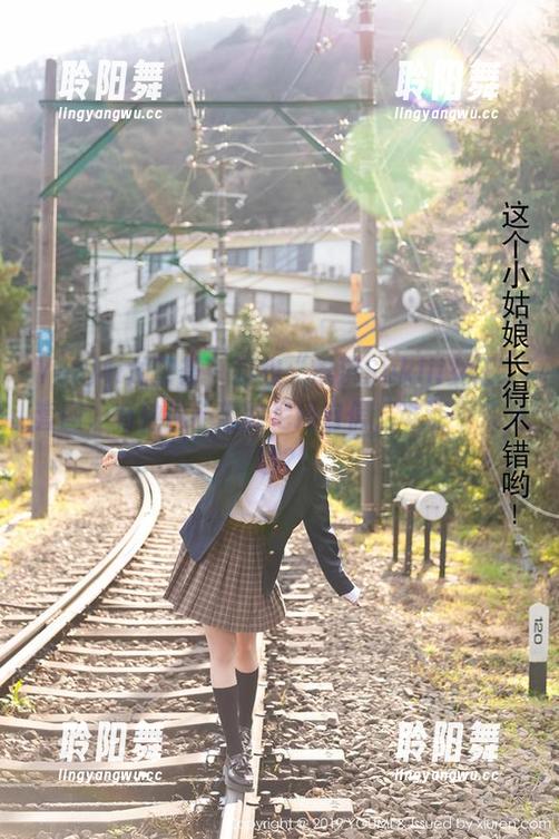YouMi尤蜜荟 - 这组“思淇Sukiii女王”套图，有种说不出的尼玛自信，谁还不来下载？
