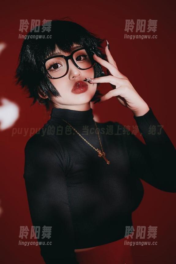 puypuy的白色：当cos遇上纯净，绝了