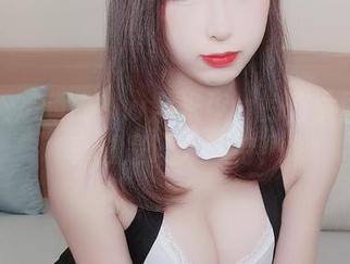 浪漫还是顽皮？w黑米粥w的修女图集分享总是让人期待！
