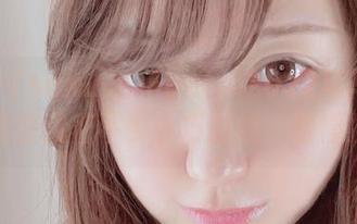 看サク(saku)的Fantia2022年写真集，原图里藏着不少小巧思哦，慢慢发现！