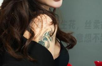 丽柜 – 婷婷的图库：双生花，丝柔得像晨露撒在花瓣上，真让人意想不到