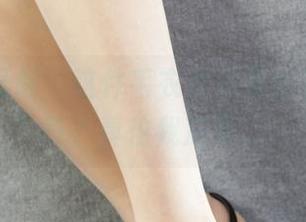 丽柜 – 轩轩，这件毛衣资源到底有没有冷气？真怕我冻着。