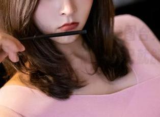 丽柜 – 钟情和她的连衣裙美图合集，捧着一颗“调皮”的心，随便搭配就能成时尚！