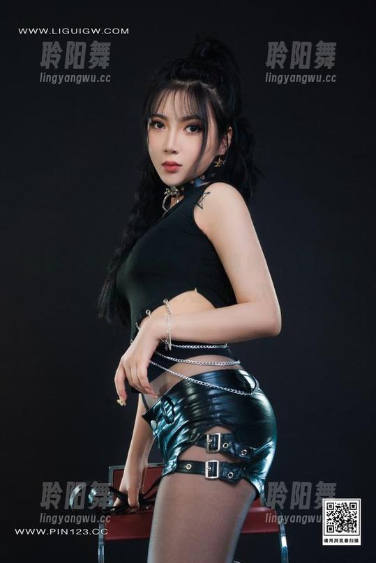 丽柜 - 钟晴的香丝丽人写真集，渴望原图，恨不得天天能见一次…