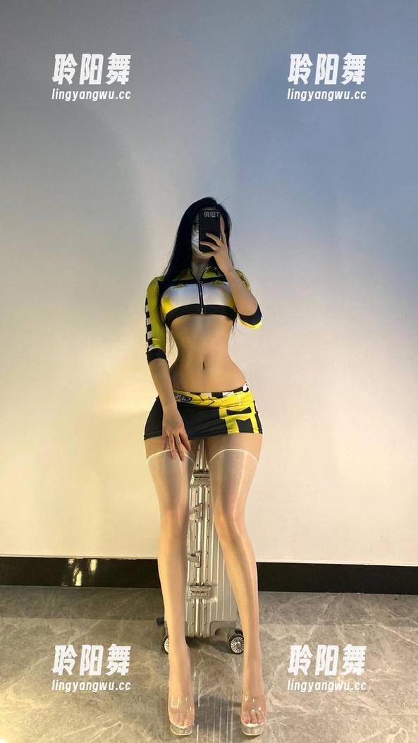 微密圈 - 只要喜欢，俏妞qiaoniu66的双马尾原图随便拿，别担心我会吃醋