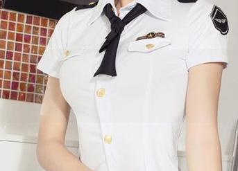 克拉女神 – 菲菲的水手服高清写真集：当海风遇上少女心！