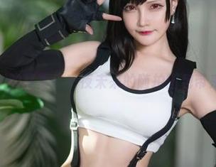出乎意料的写真：千夜未来的随拍图包带来的暗涌