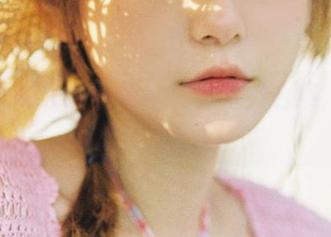 私房里的发条少女yoki：户外合集，随便拍拍就能上天！？