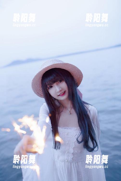 古川kagura的蕾姆睡衣作品再现图库，真有种莫名想要加入这场梦的冲动。嘘，我的小心思！