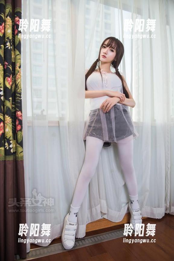 头条女神 - 草莓酱：单身派对集合，照片里藏着点不为人知的小故事！