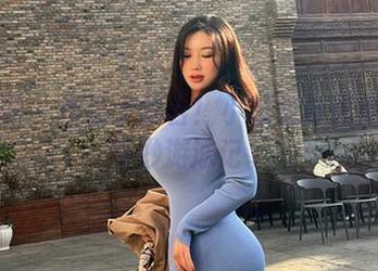 微密圈 – 作品大集合！小芯酱与死库水的奇妙游泳记。