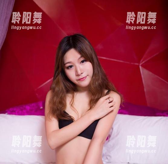 尤物馆 - 兰博基尼Kely香香的夏天图包，犹如精灵般灵动，让人想立即飞去度假。