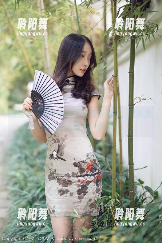 尤蜜荟 - 护士装扮下的是小逗逗，写真集可是有点儿俏皮！更新中。
