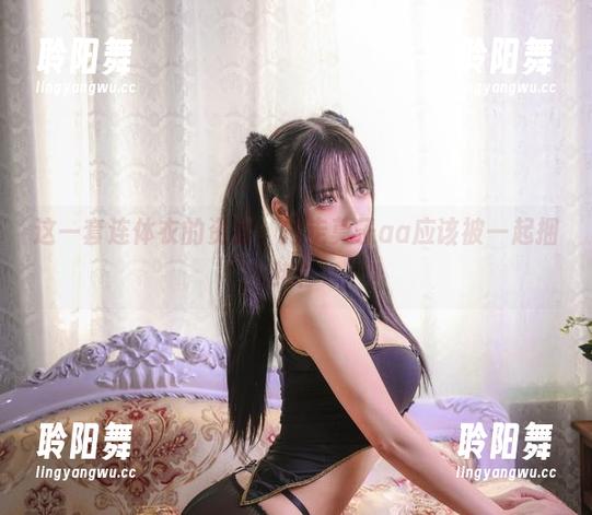 这一套连体衣的资源，抱走莫子aa应该被一起捆绑！