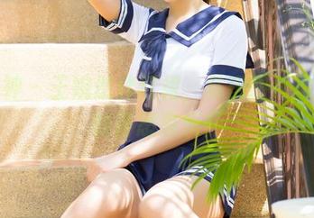 推女神 – 王婉悠伴红裙，私房图包里满满的喜怒哀乐！