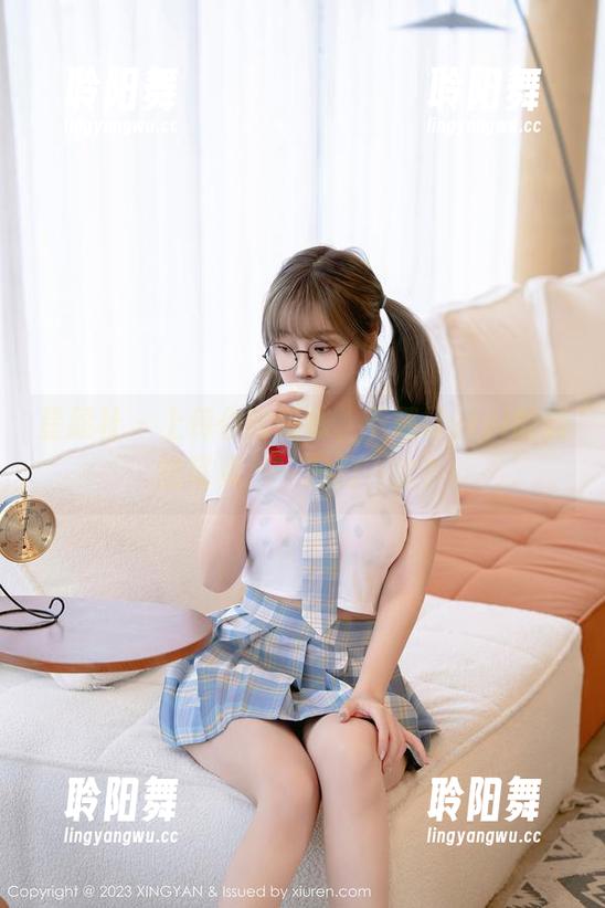 星颜社 - 上传你的猫咪，下载liyiyi的豹纹写真，一起豹一次？