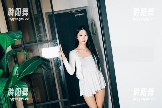 普美(bomi)的女友，这组美图值得被做成所有人的壁纸！