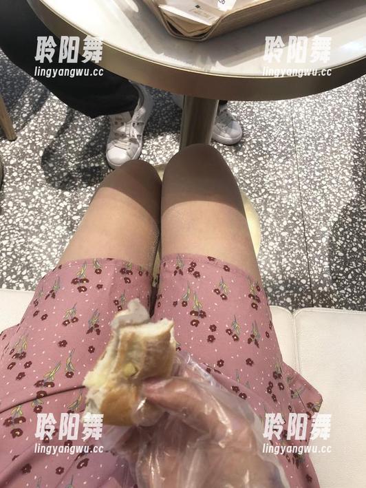 微密圈 - 有你喵的新泳装高清图包，非常值得你留个心眼