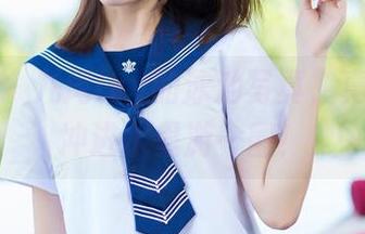 爱蜜社 – 九尾Ivy的泳池写真，真让人想冲进水里游一圈！