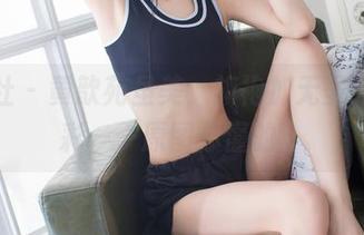 爱蜜社 – 黄歆苑虽美，旗袍加无圣光更出彩——原图你懂的。