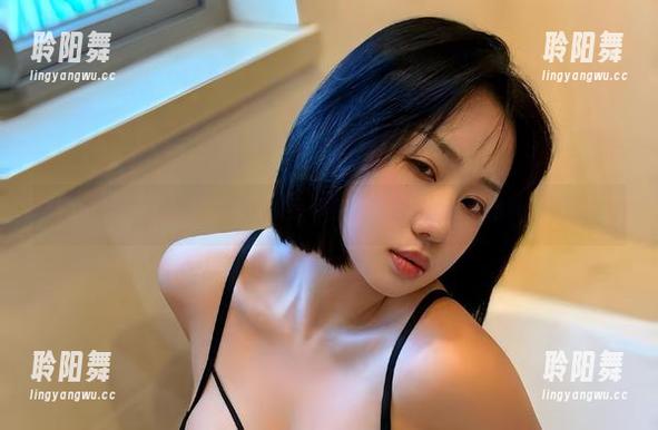 微密圈 - 瑜瑾u的肉色套装原图：这色调，我的眼睛快花了