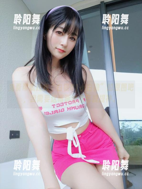 白银81 免费帮我找找“白银81小白狼”的原图吧,我需要这幅画给自己提提神。
