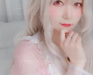 白银81的礼服在线合集：你说我怎样能穿出优雅？可能是找对这帮“服装同事”吧！