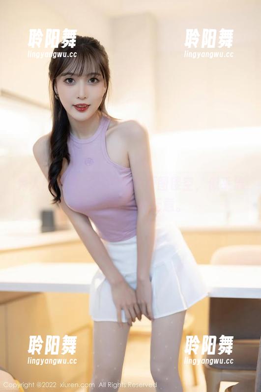 秀人网 - 古月小同学的原图镂空，似乎流露出不经意的无意。