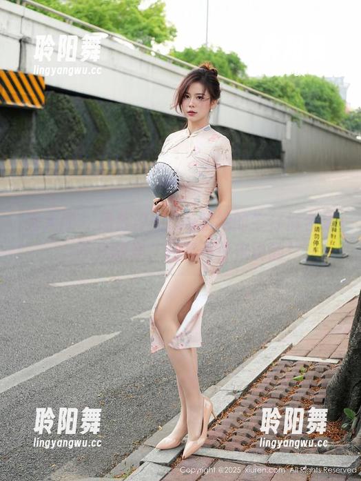 秀人网 - 周慕汐baby和她的牛仔裤合集，不只能穿，还有不少未说的！