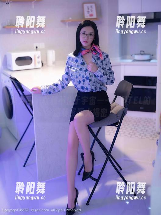 秀人网 - 优雅不止于宇宙——外科TEL的服装资源大揭密