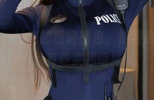秀人网 – 灿宝的短裙图包，福利满满，让我有些失措呢！