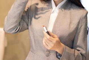 秀人网 – 程程程的温柔…免费的图片好像太香了吧？